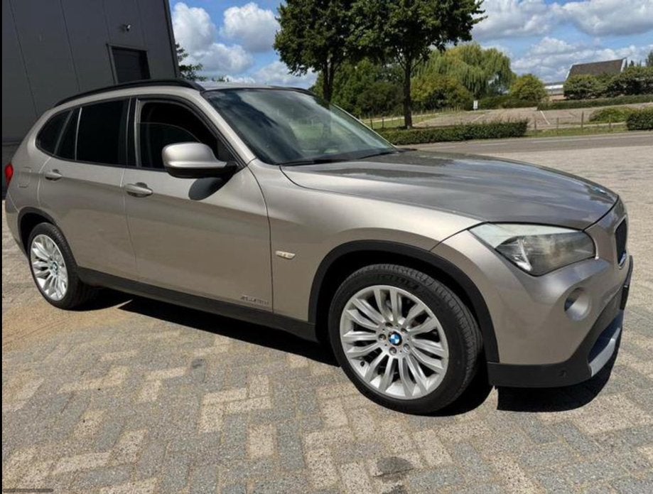 BMW X1 Sdrive 18D AUT 2011 youngtimer, Auto's, BMW, Achterwielaandrijving, Origineel Nederlands, Diesel, 168 €/maand