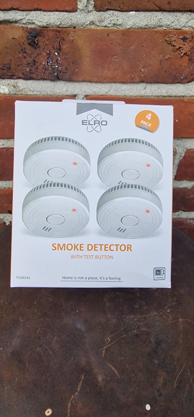 Elro Rookmelders - 4 stuks - Nieuw in verpakking, Doe-het-zelf en Verbouw, Alarmsystemen, Ophalen of Verzenden, Nieuw, Detector, Sensor of Melder