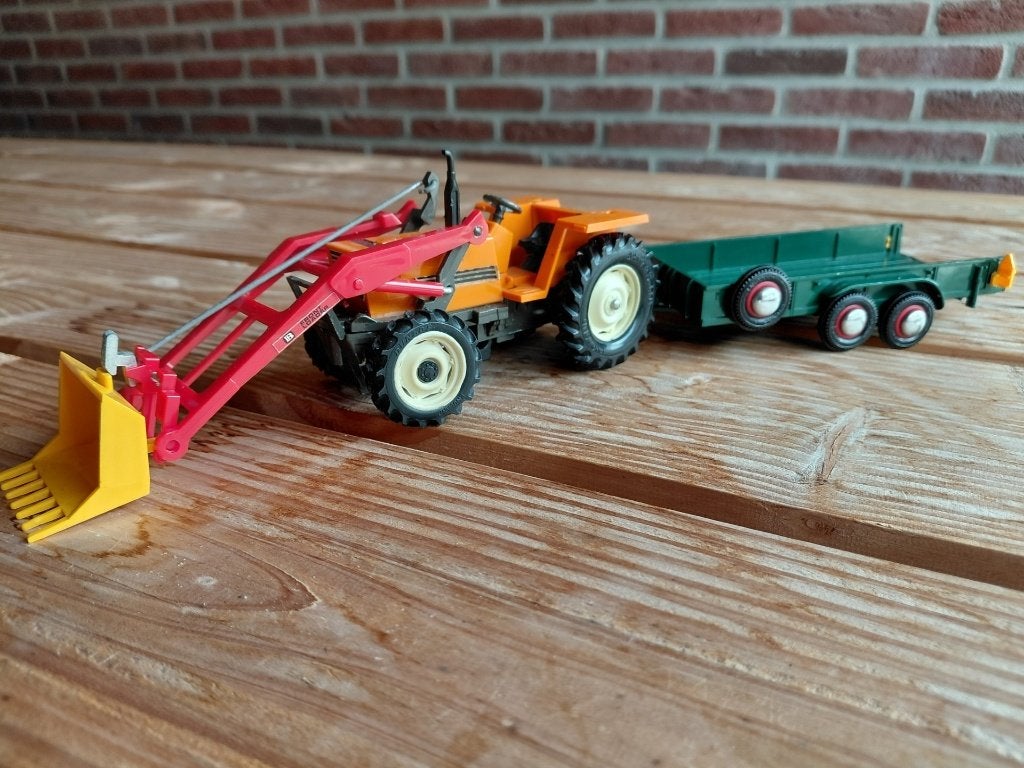 Trekker met wagen, Ophalen of Verzenden, Zo goed als nieuw