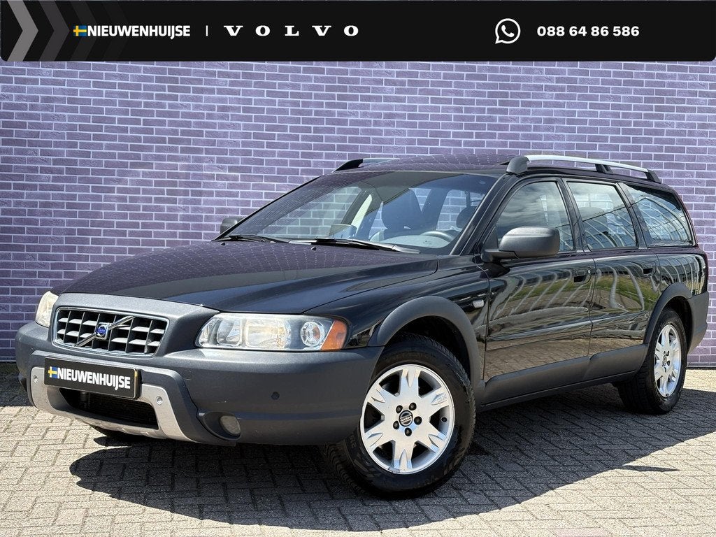 Volvo XC70 2.5 T Kinetic 5 Cilinder | AWD | Eerste Eigenaar, Auto's, Volvo, Automaat, Stof, Automatische klimaatregeling, XC70