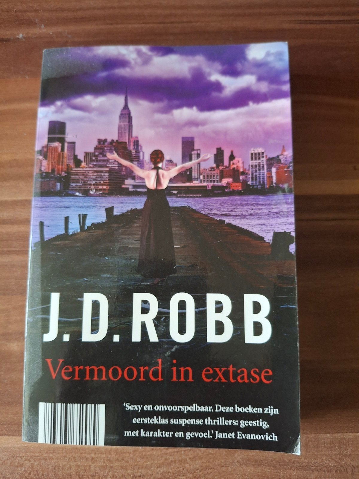 J.D. Robb - Vermoord in extase (Eve Dallas), Ophalen of Verzenden, Gelezen, J.D. Robb, Nederland