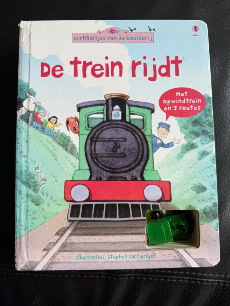 De trein rijdt - Interactief boek met opwindtrein (defect), Fictie algemeen, Jongen of Meisje, Voorleesboek, 4 jaar