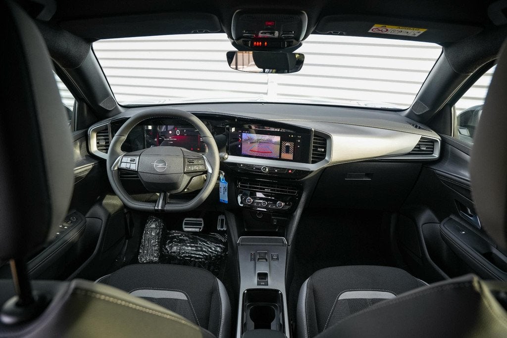 Opel Mokka 1.2 Turbo GS LED Cruise Clima Stoelverw. 360Cam N, Auto's, Opel, Gebruikt, Euro 6, 1199 cc, Bedrijf