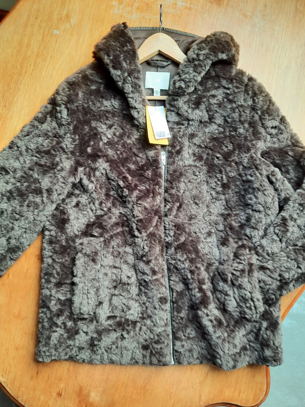 H&M Bruine Faux Fur Jas met Capuchon - Maat M, H&M, Bruin, Nieuw, Ophalen