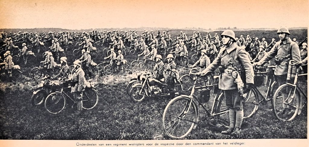 Leger 1939; regiment wielrijders voor de inspectie, Verzenden, Voor 1940, Gebruikt, Overige onderwerpen