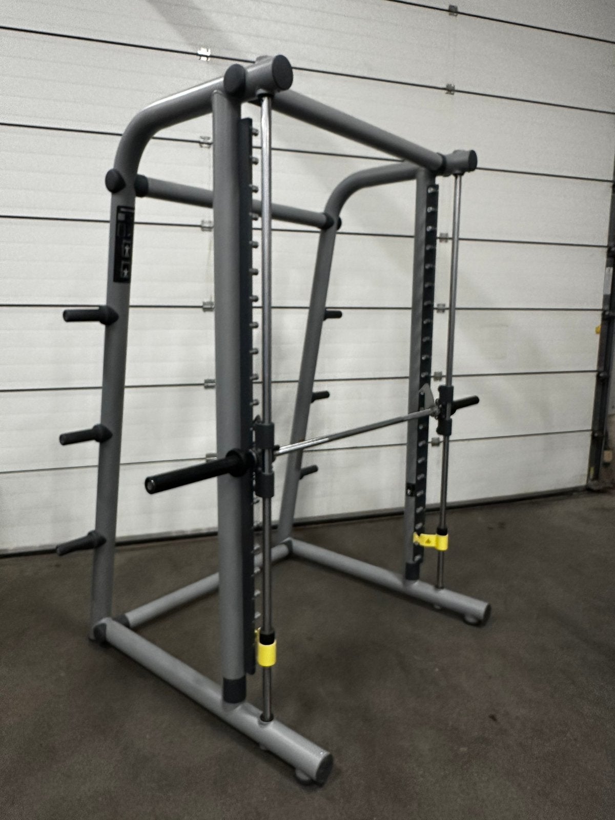In Nieuwstaat , Technogym Smithmachine, Ophalen, Zo goed als nieuw, Overige typen