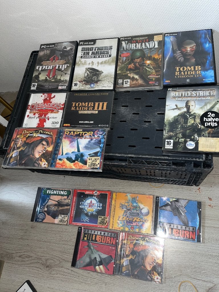 Grote verzameling klassieke PC-games – retro  Tomb Raider, Spelcomputers en Games, Games | Pc, Avontuur en Actie, 1 speler, Ophalen of Verzenden