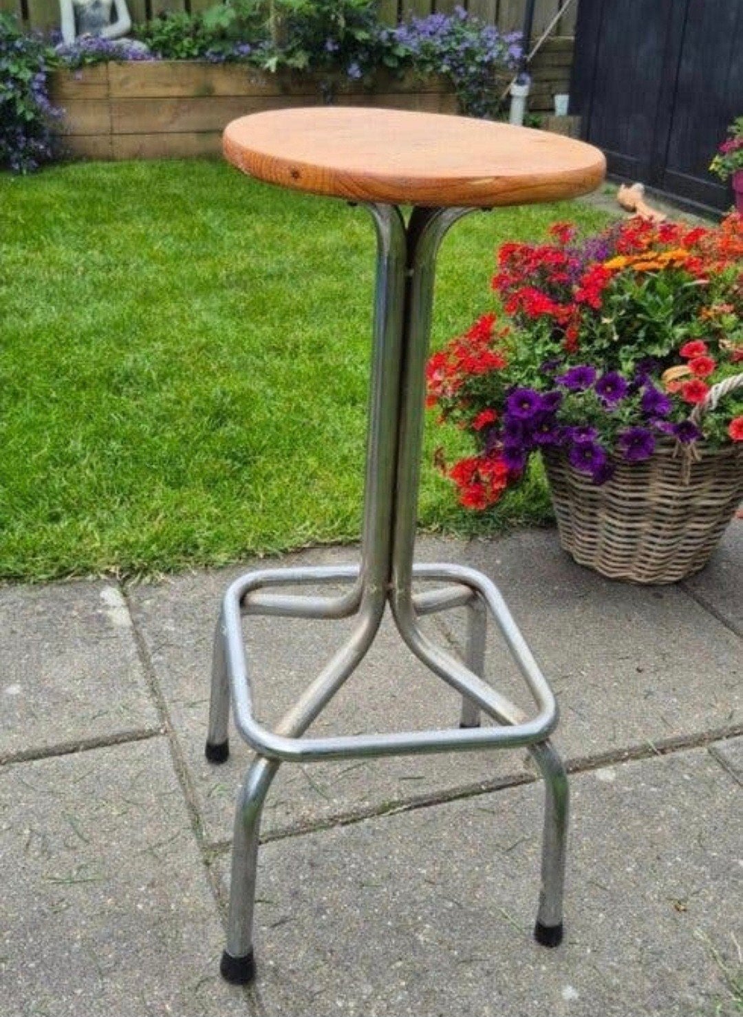 Mooie vintage kruk, Huis en Inrichting, Ophalen, Gebruikt, Hout