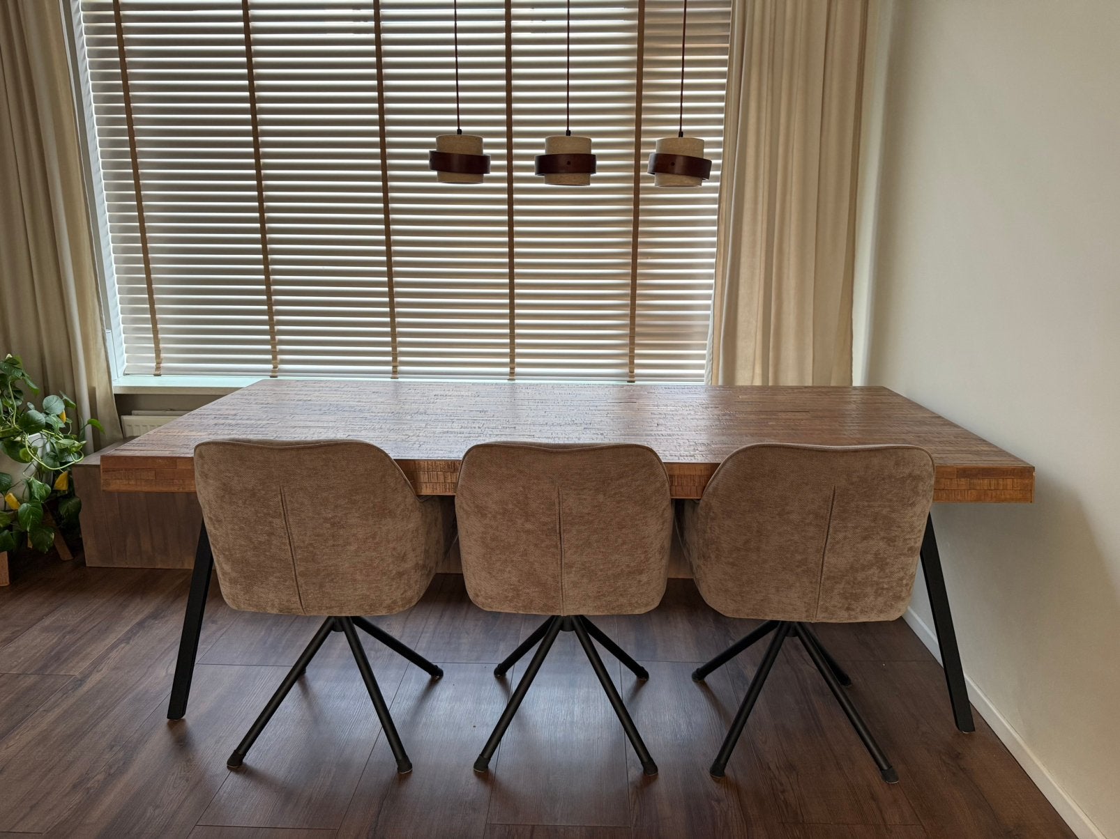 Eettafel mango hout, Ophalen, Overige materialen, Gebruikt, 100 tot 150 cm