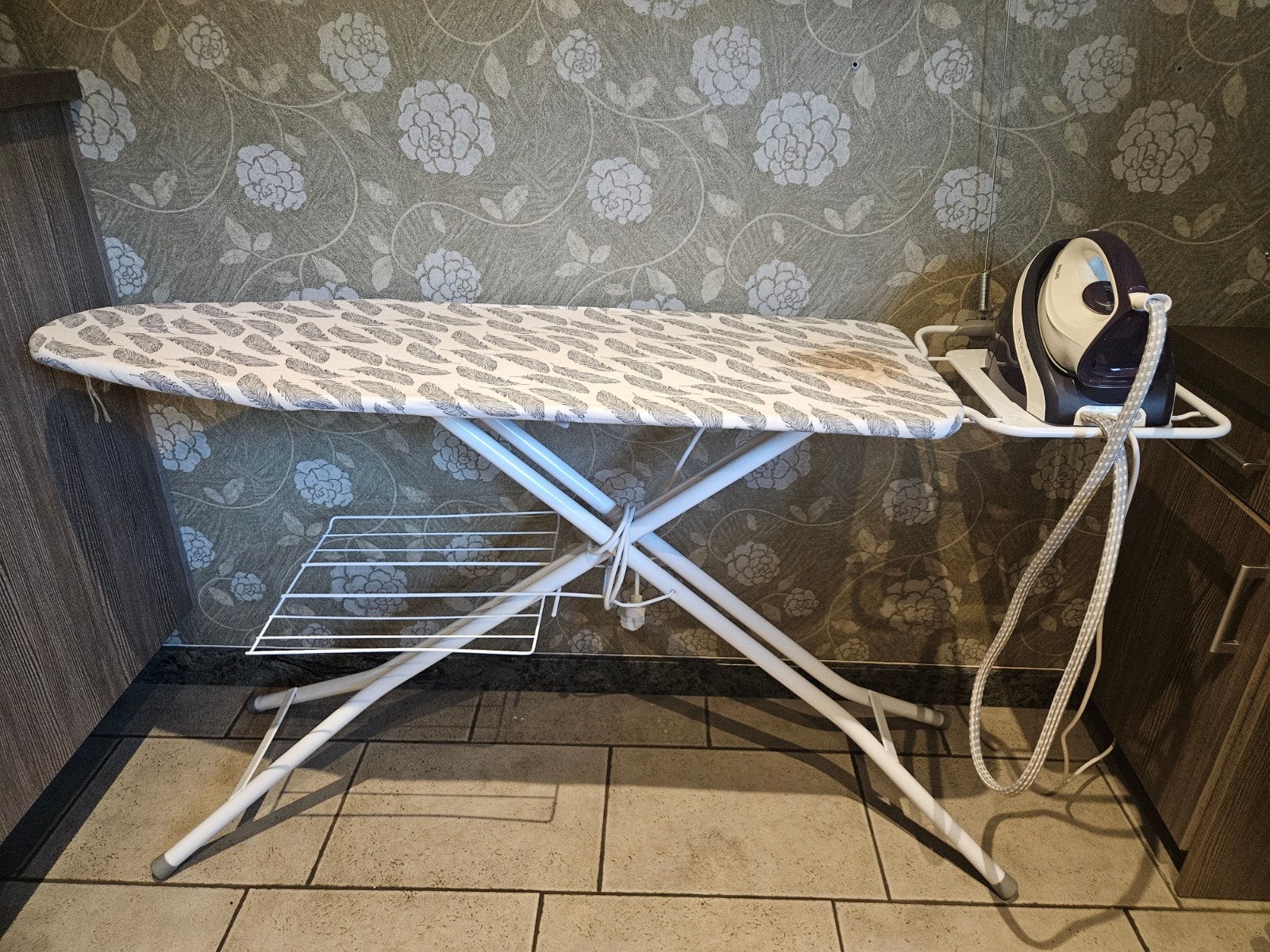 Philips Stoomgenerator Strijkijzer met Strijkplank, Witgoed en Apparatuur, Strijkijzers en Strijkplanken, Ophalen