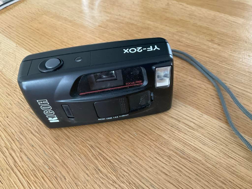 Ricoh YF-20 Analoog Kleinbeeld Camera - Focus Free, Audio, Tv en Foto, Fotocamera's Analoog, Ophalen of Verzenden, Gebruikt, Compact