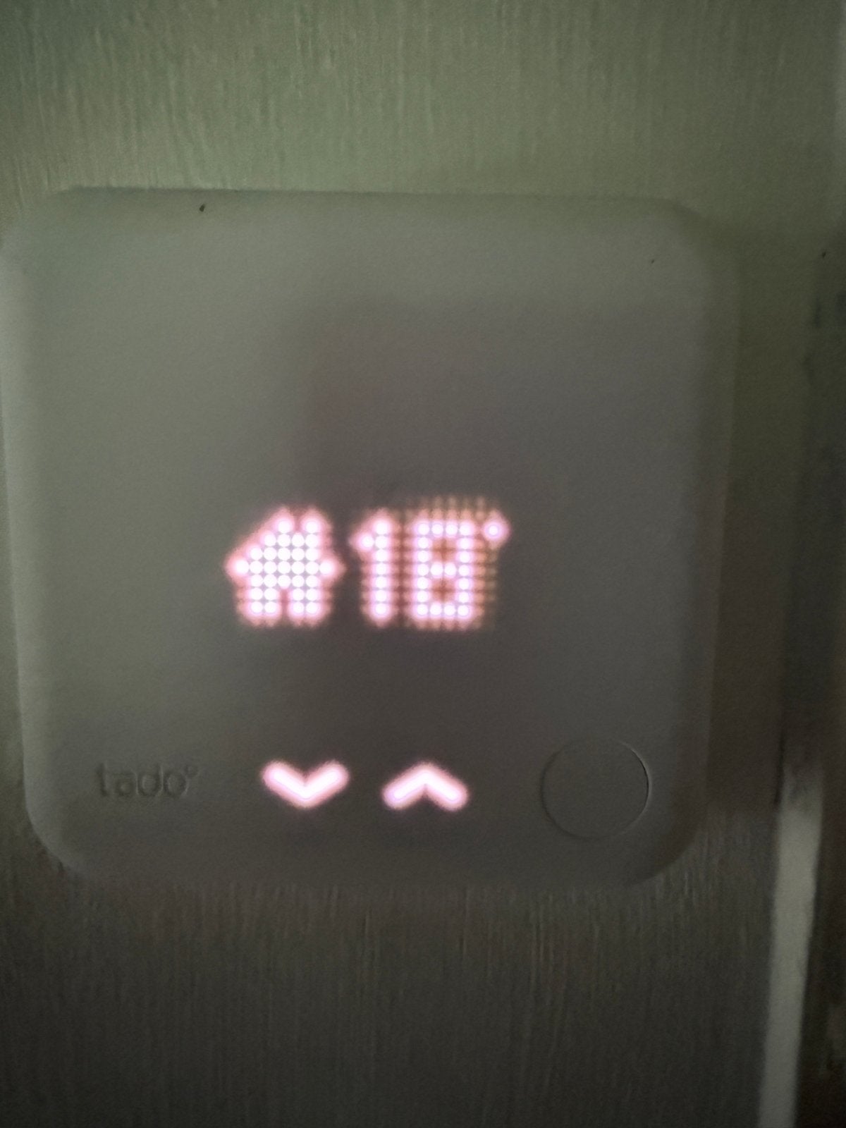 Tado Slimme Thermostaat V3+ met Radiatorthermostaat, Ophalen of Verzenden, Slimme thermostaat, Zo goed als nieuw