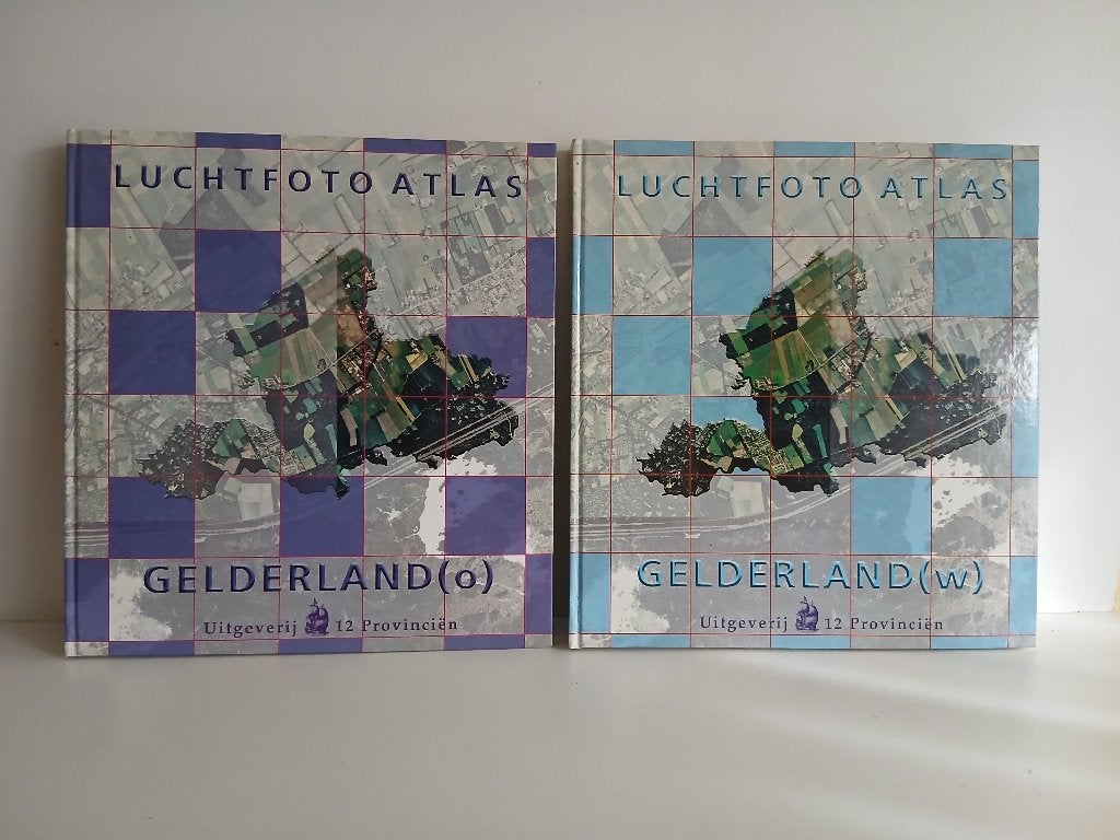 2 x Luchtfoto Atlas Gelderland (O en W), Overige atlassen, 2000 tot heden, Diverse auteurs, Ophalen of Verzenden