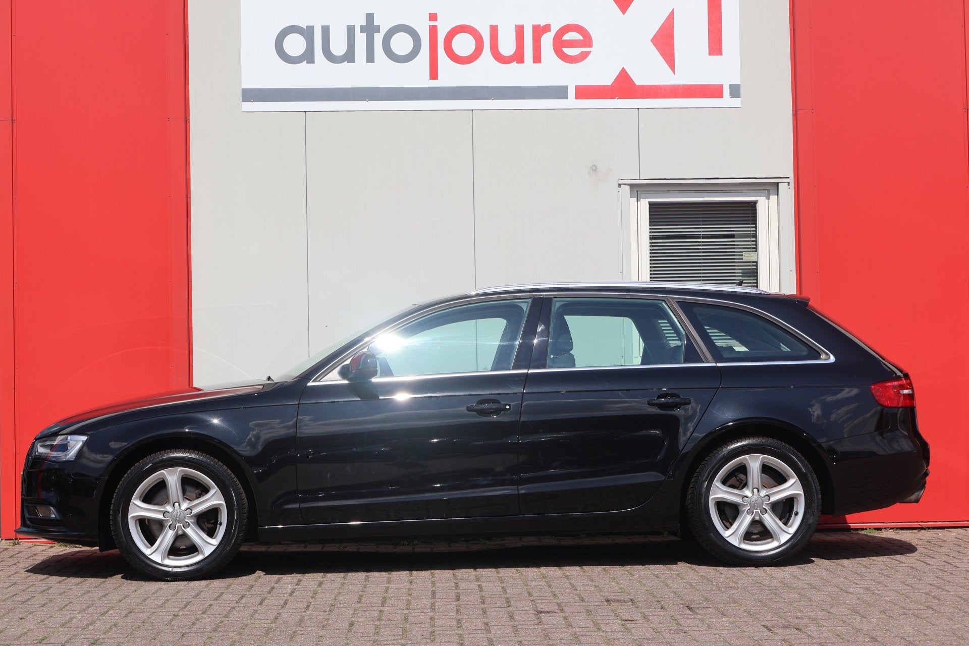 Audi A4 Avant 1.8 TFSI Advance (bj 2015, automaat), Stof, Gebruikt, 1505 kg, A4
