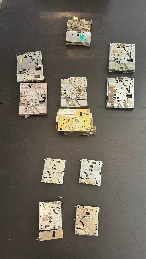 Partij van 11 Slug Rejectors voor diverse jukeboxen, Ophalen of Verzenden, Gebruikt, 1950 tot 1960, Overige merken