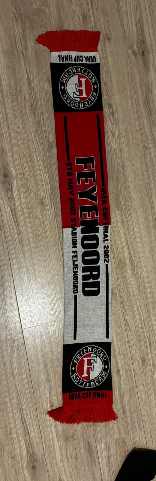 Officiële Feyenoord UEFA Cup Final 2002 sjaal, Verzamelen, Ophalen of Verzenden, Zo goed als nieuw, Feyenoord, Vaantje of Sjaal