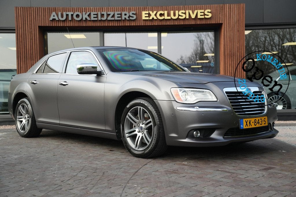 Lancia Thema 3.6 V6 Platinum Gepantserd / Armoured B4 BULLET, Auto's, Lancia, Automaat, Achterwielaandrijving, Gebruikt, Bi-Xenon koplampen