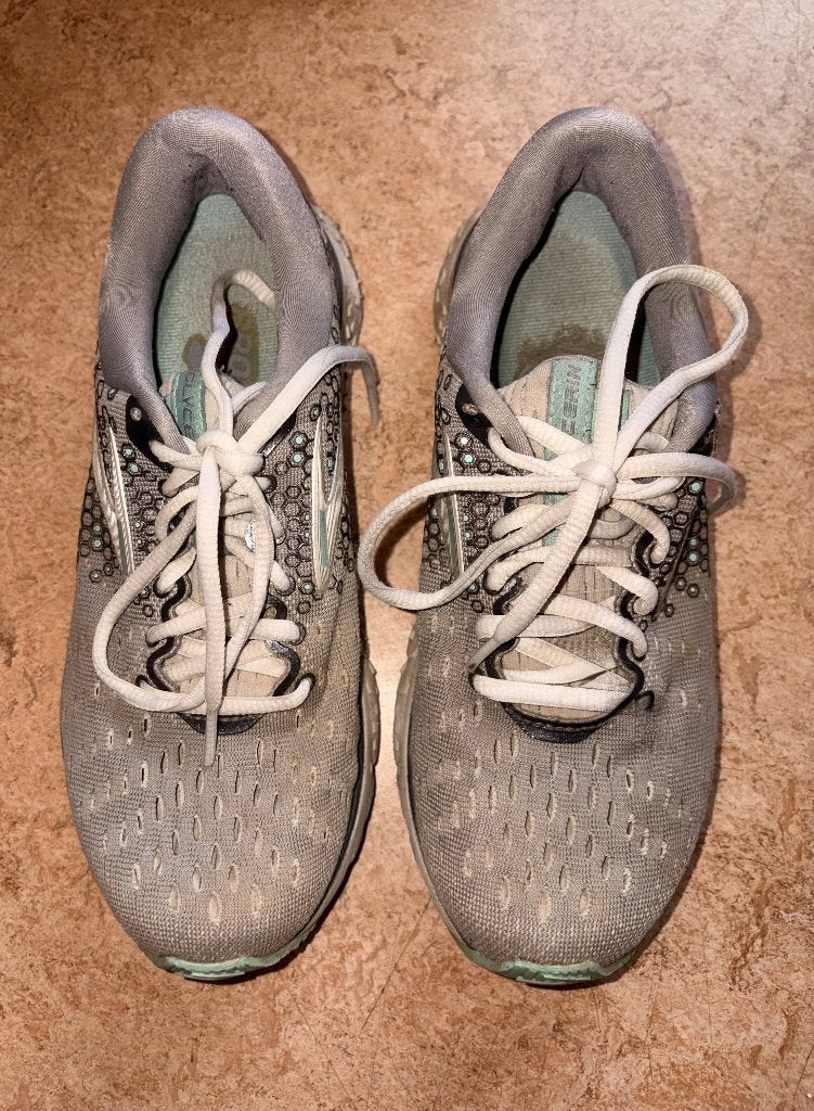 Women's Running Shoes - Brooks (Size EU 37.5), Ophalen, Brooks Running, Grijs, Sneakers of Gympen