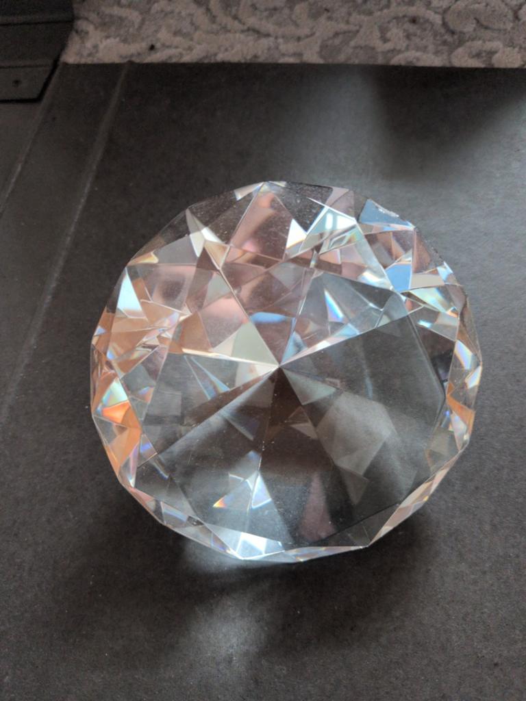 Grote decoratieve diamant, Ophalen, Zo goed als nieuw