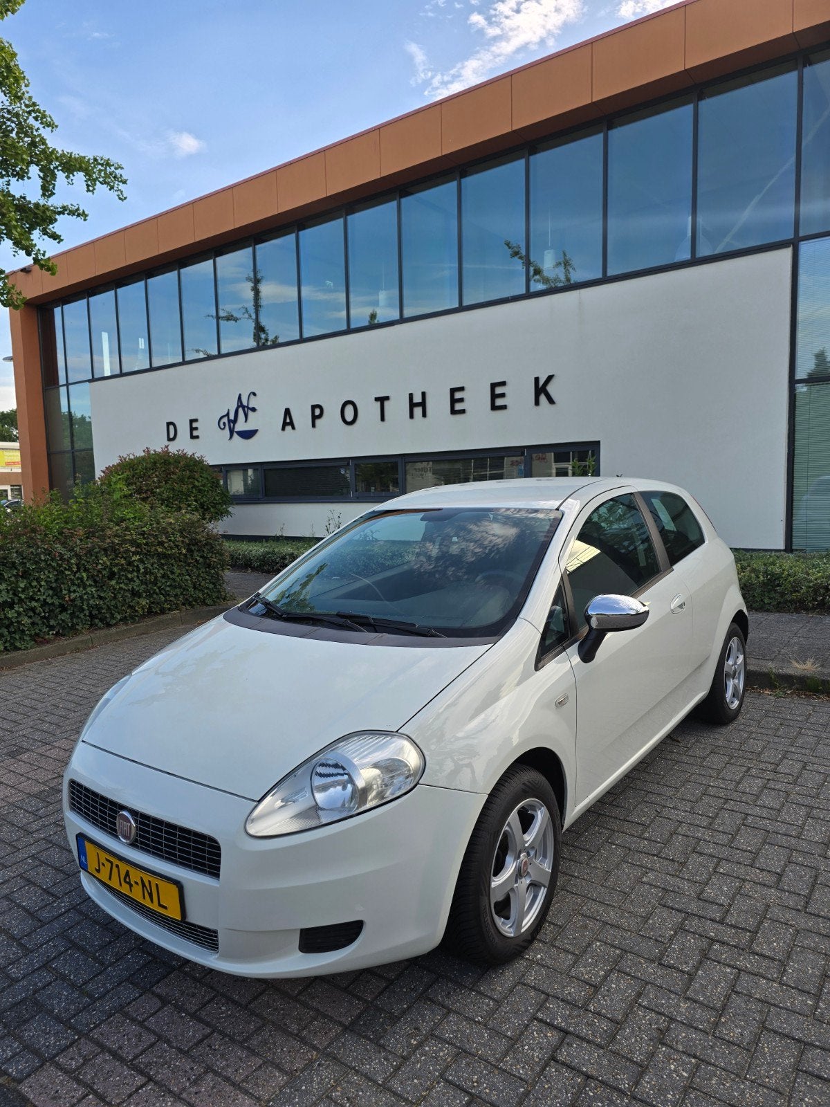 Fiat Punto 1.2 3DR 2009 Wit, 40 €/maand, 1242 cc, 4 cilinders, Wit