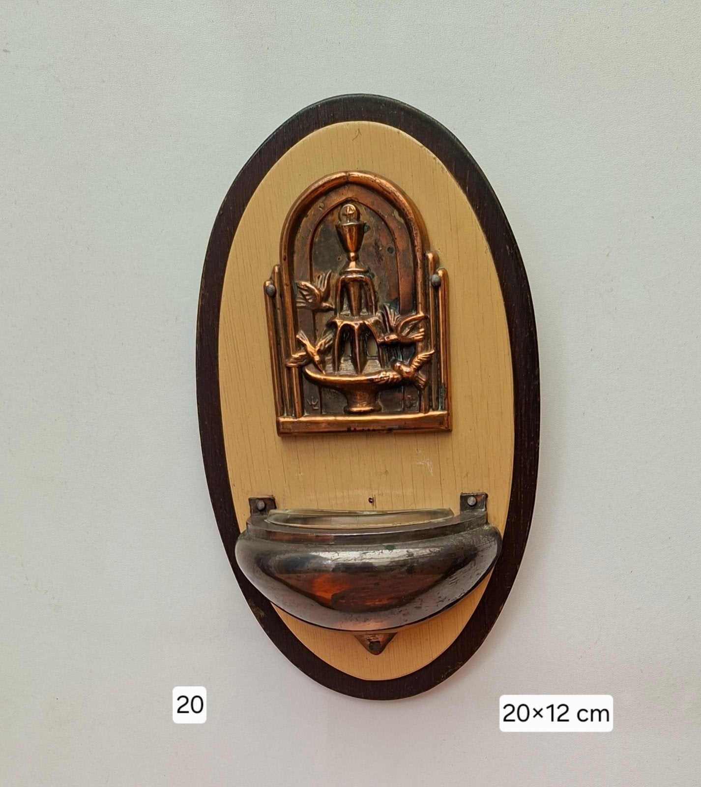 Vintage wijwaterbakje met religieuze afbeelding, Ophalen of Verzenden