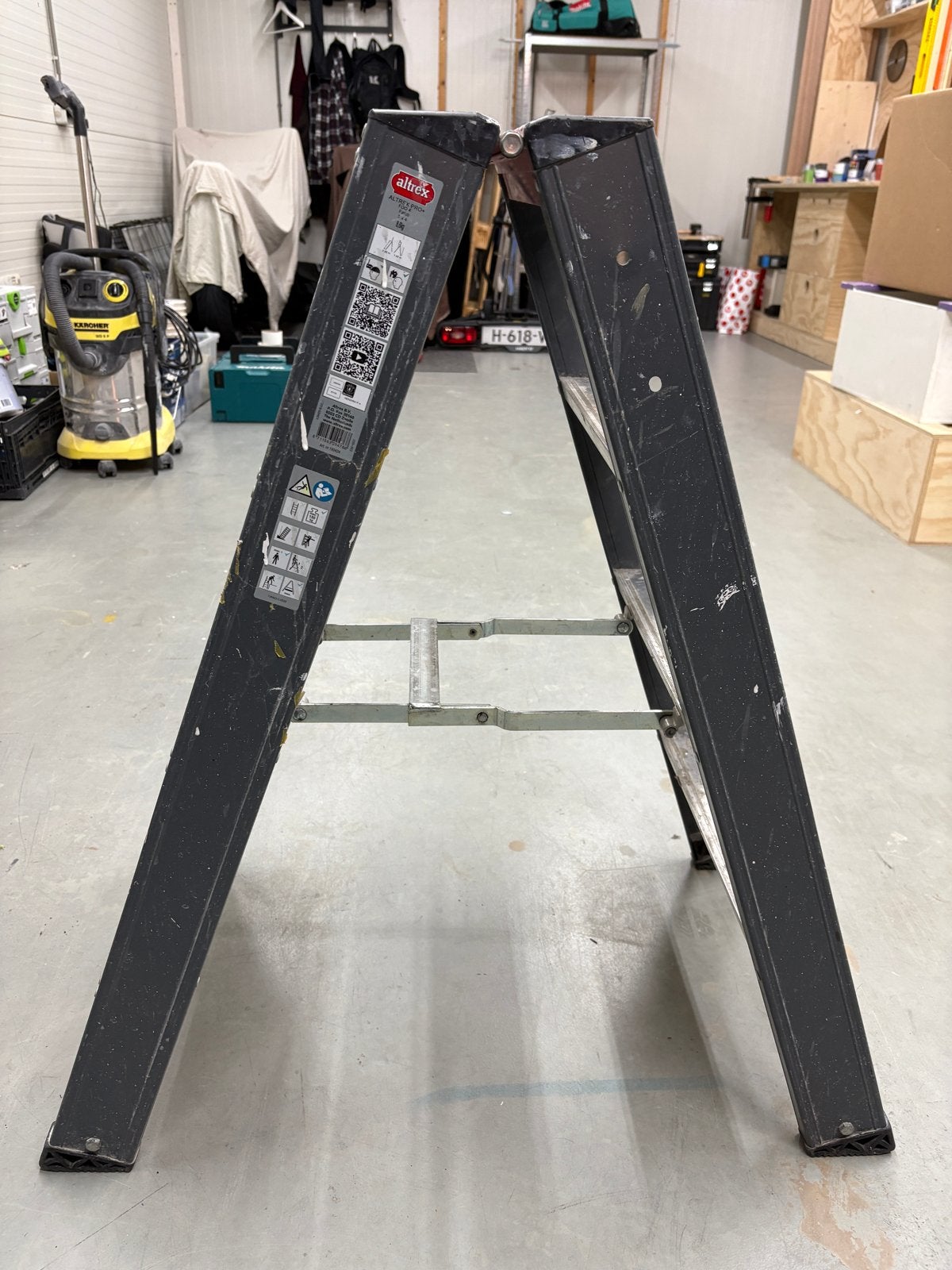 Altrex PRO+ 100 vouwladder - Gebruikt, Doe-het-zelf en Verbouw, Gebruikt, Ophalen of Verzenden, Ladder, Opvouwbaar of Inschuifbaar