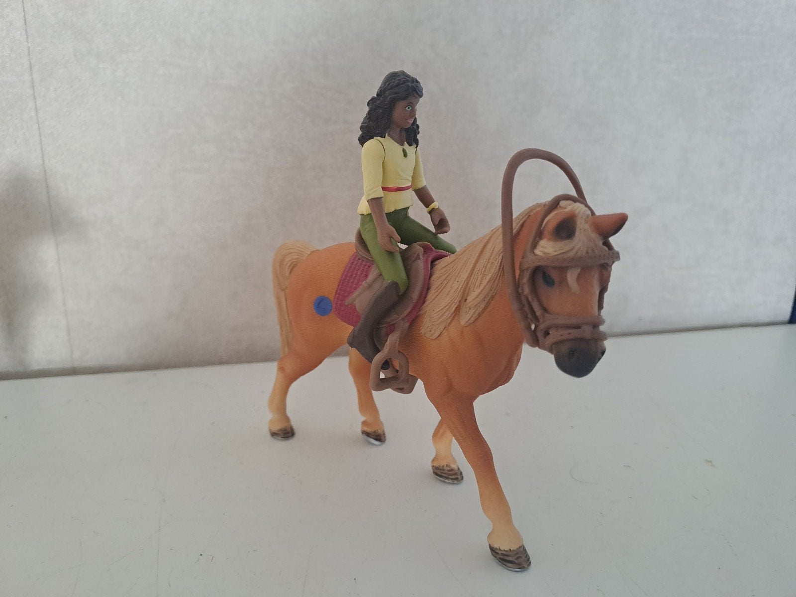 Schleich paard met ruiter - Zo goed als nieuw, Ophalen of Verzenden, Zo goed als nieuw