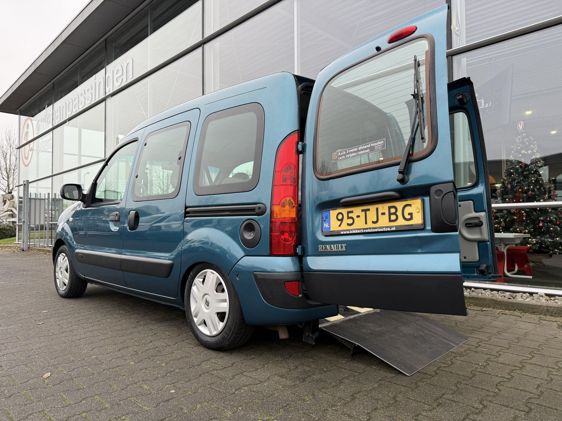 Renault Kangoo 3+1 Rolstoelauto 1.6-16V Privilège (Zeer net, Stof, Beige, Blauw, 49 €/maand