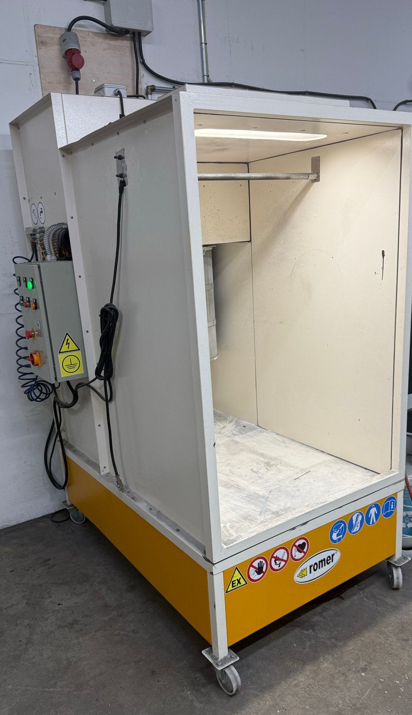 Romer Poedercoat Cabine met Afzuiging 380V, Ophalen