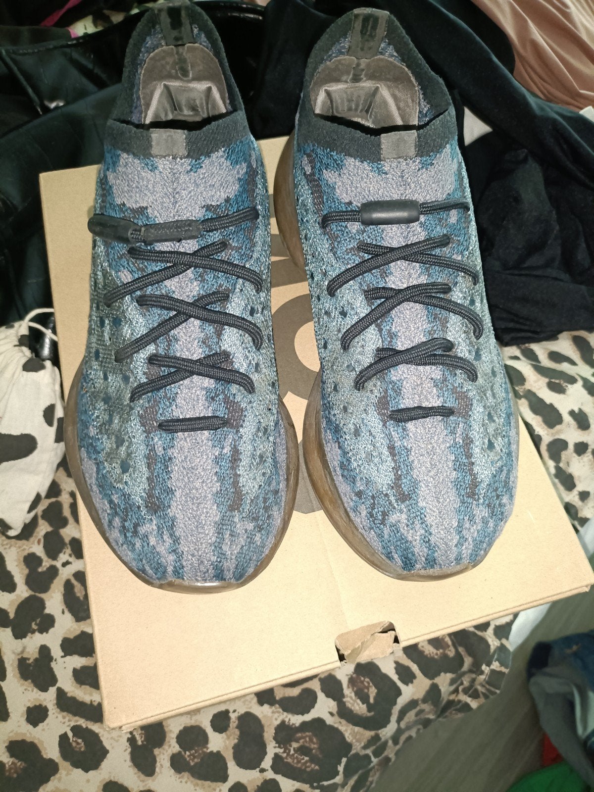 Yeezy Boost 380, mt 40 1/3, Kleding | Heren, Schoenen, Blauw, Ophalen of Verzenden, Adidas Yeezy, Sneakers of Gympen