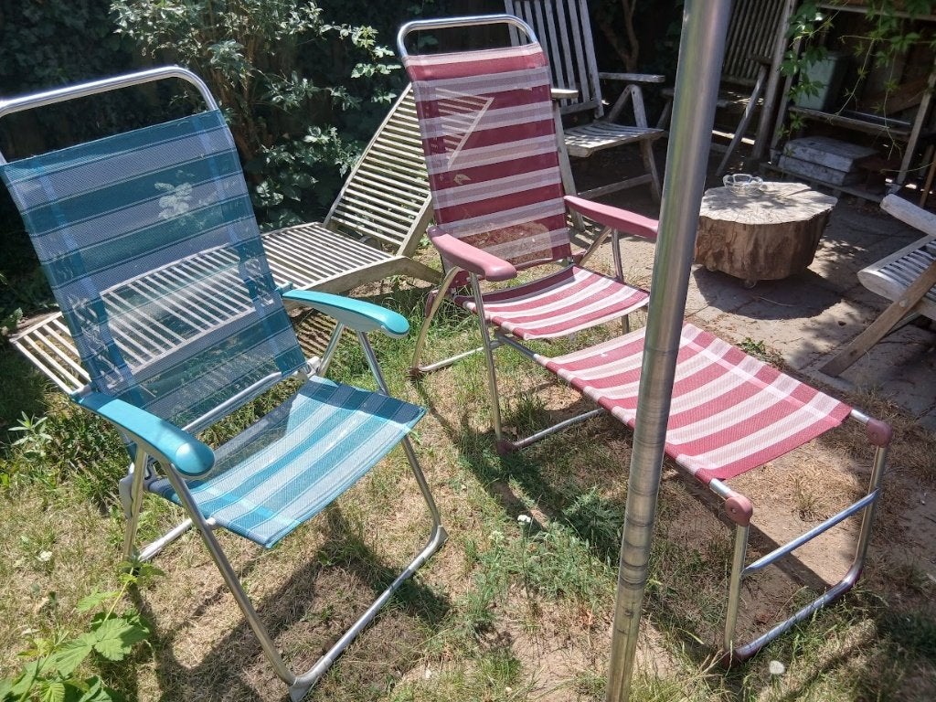 2X NETTE GOEDE TUINSTOELEN CAMPEER STOELEN IN CUIJK, Ophalen, Zo goed als nieuw, Kunststof, Verstelbaar