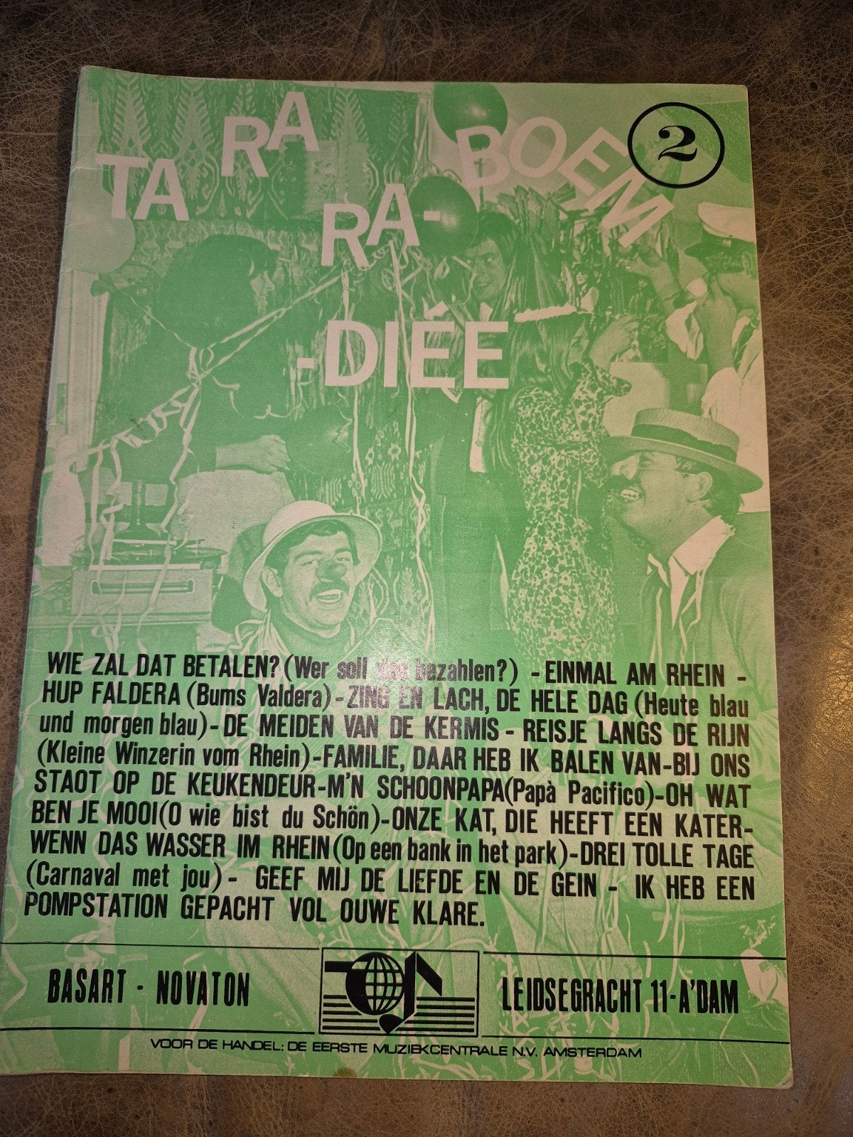 Tarara Boemdie 2 - Liedboek met bladmuziek, Muziek en Instrumenten, Gebruikt, Piano, Ophalen of Verzenden, Thema