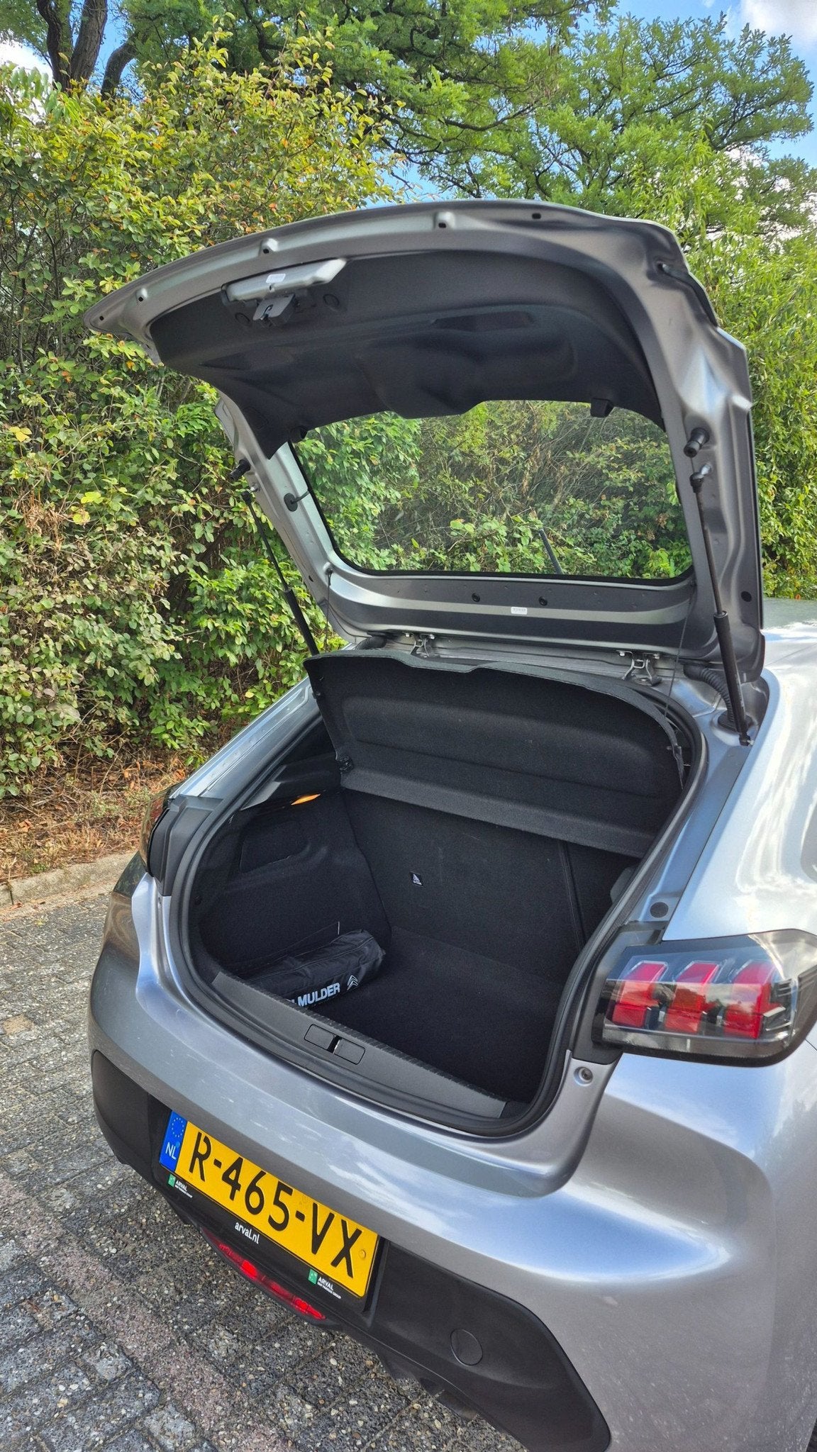Peugeot 208 (Private Lease Overname), Voorwielaandrijving, 40 €/maand, 1199 cc, Origineel Nederlands