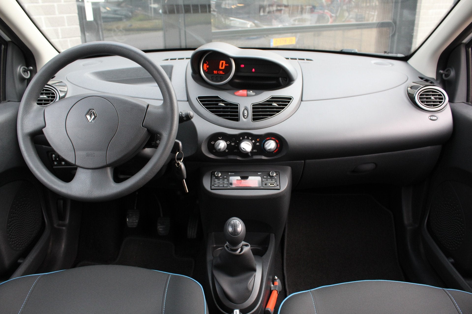 Renault Twingo 1.2 16V Parisienne / Airco / Zuinig / N.A.P., Voorwielaandrijving, Gebruikt, Huisgarantie, 4 cilinders