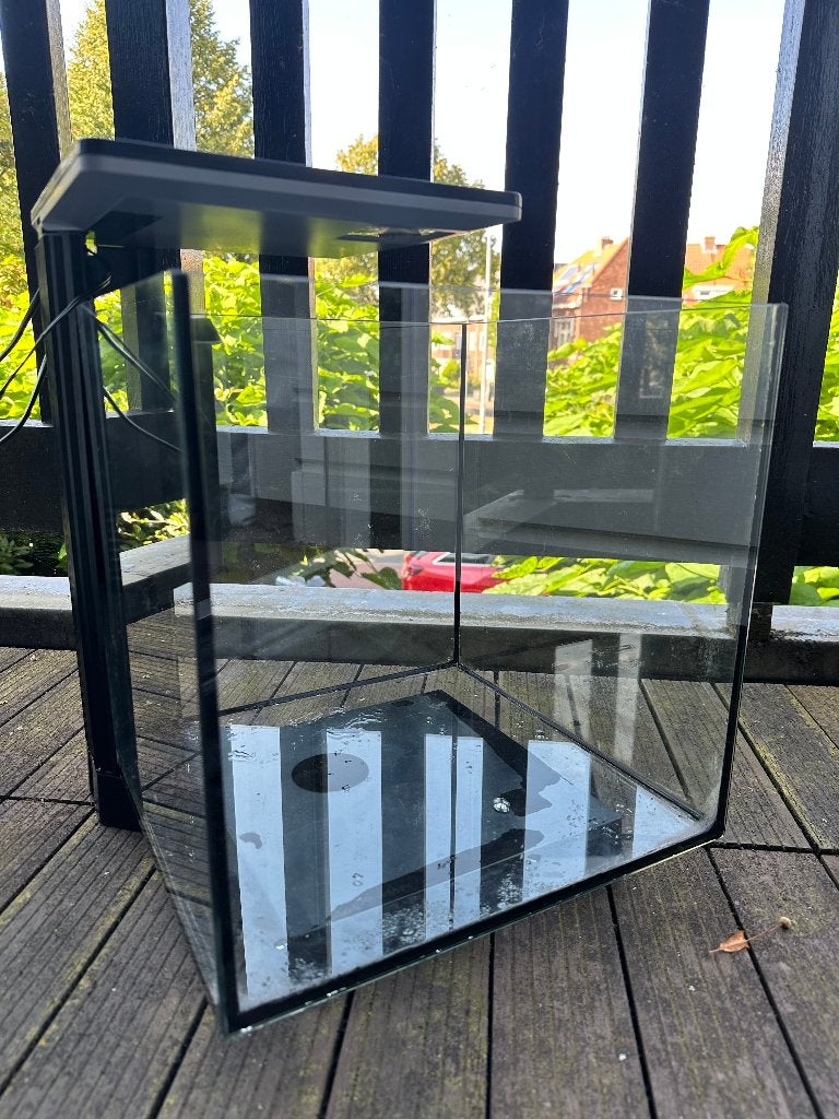 Superfish aquarium QubiQ 30 pro met veel spullen, Dieren en Toebehoren, Ophalen, Gebruikt, Leeg aquarium, Superfish