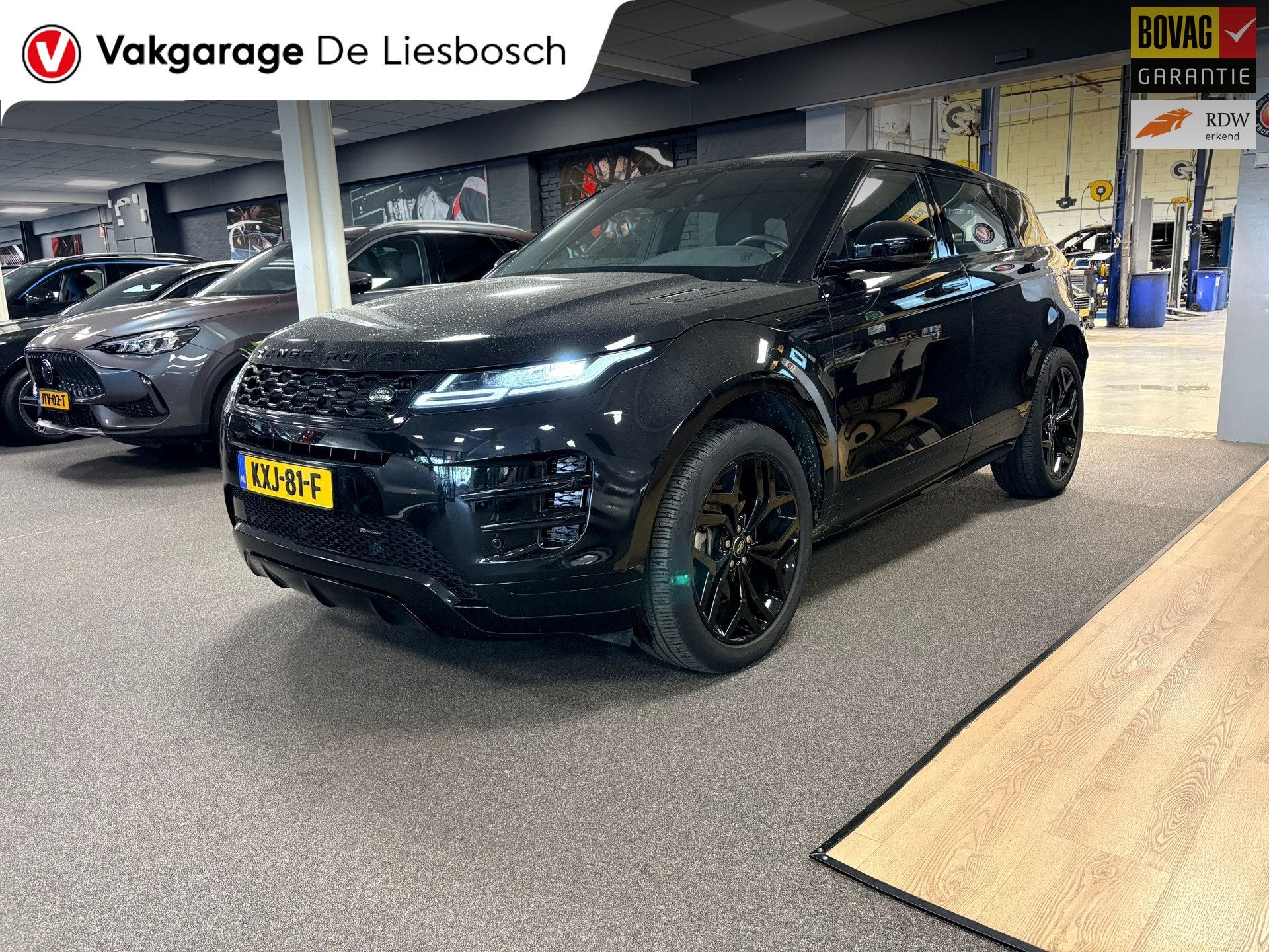 Land Rover RANGE ROVER EVOQUE 1.5 P300e AWD R-Dynamic SE Led, Auto's, Zwart, Vierwielaandrijving, Hybride Elektrisch/Benzine, SUV of Terreinwagen