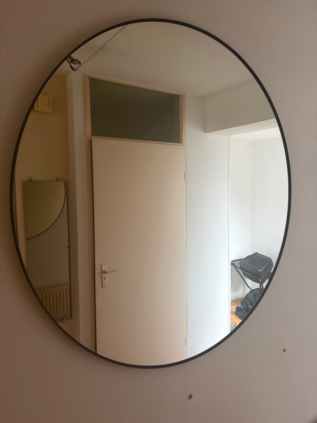 IKEA LINDBYN ronde spiegel 110 cm, Huis en Inrichting, Ophalen, 100 tot 150 cm, Rond, Zo goed als nieuw