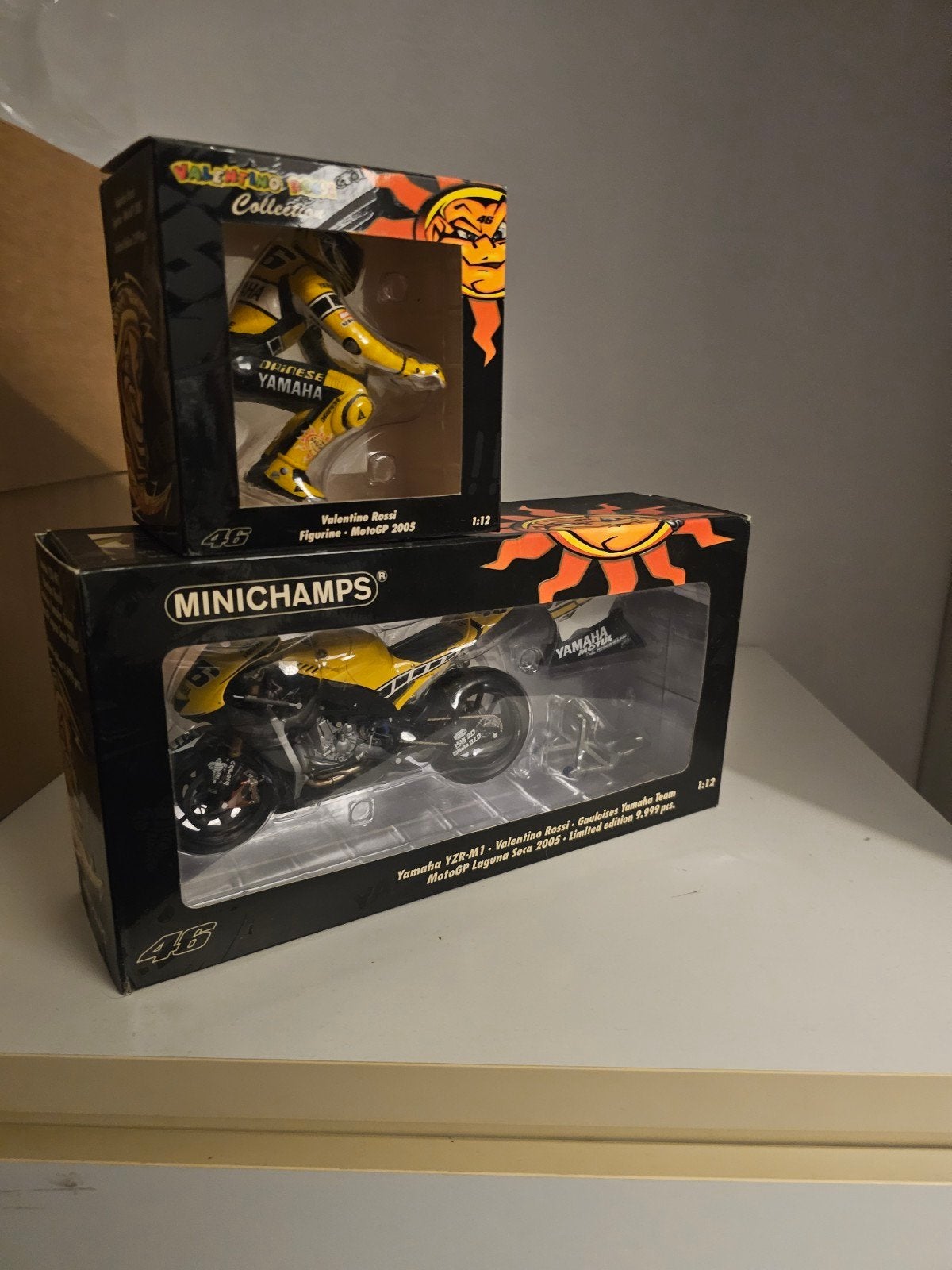 minichamps rossi 2005 laguna seca set, Ophalen of Verzenden, Zo goed als nieuw, 1:9 t/m 1:12, Motor