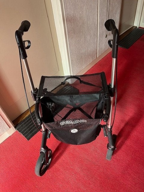 Rollator GEMINO IGST, Diversen, Ophalen, Lichtgewicht, Zo goed als nieuw