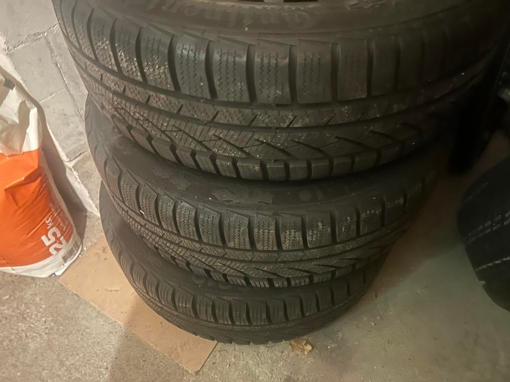 Winter banden, Ophalen of Verzenden, Zo goed als nieuw