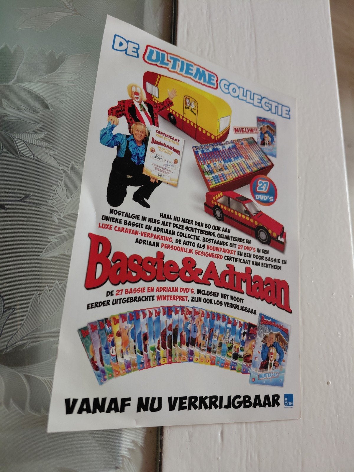 Bassie & Adriaan Flyer – Ultieme Collectie & Auto huren., Ophalen of Verzenden, Zo goed als nieuw, Tv, Foto of Kaart