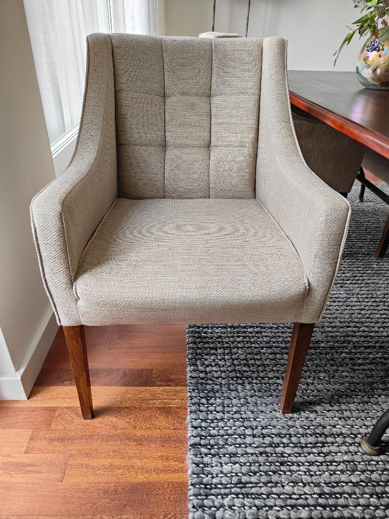 japandi stijl stoelen exclusief, Huis en Inrichting, Stoelen, Ophalen, Overige kleuren, Zo goed als nieuw, Vier