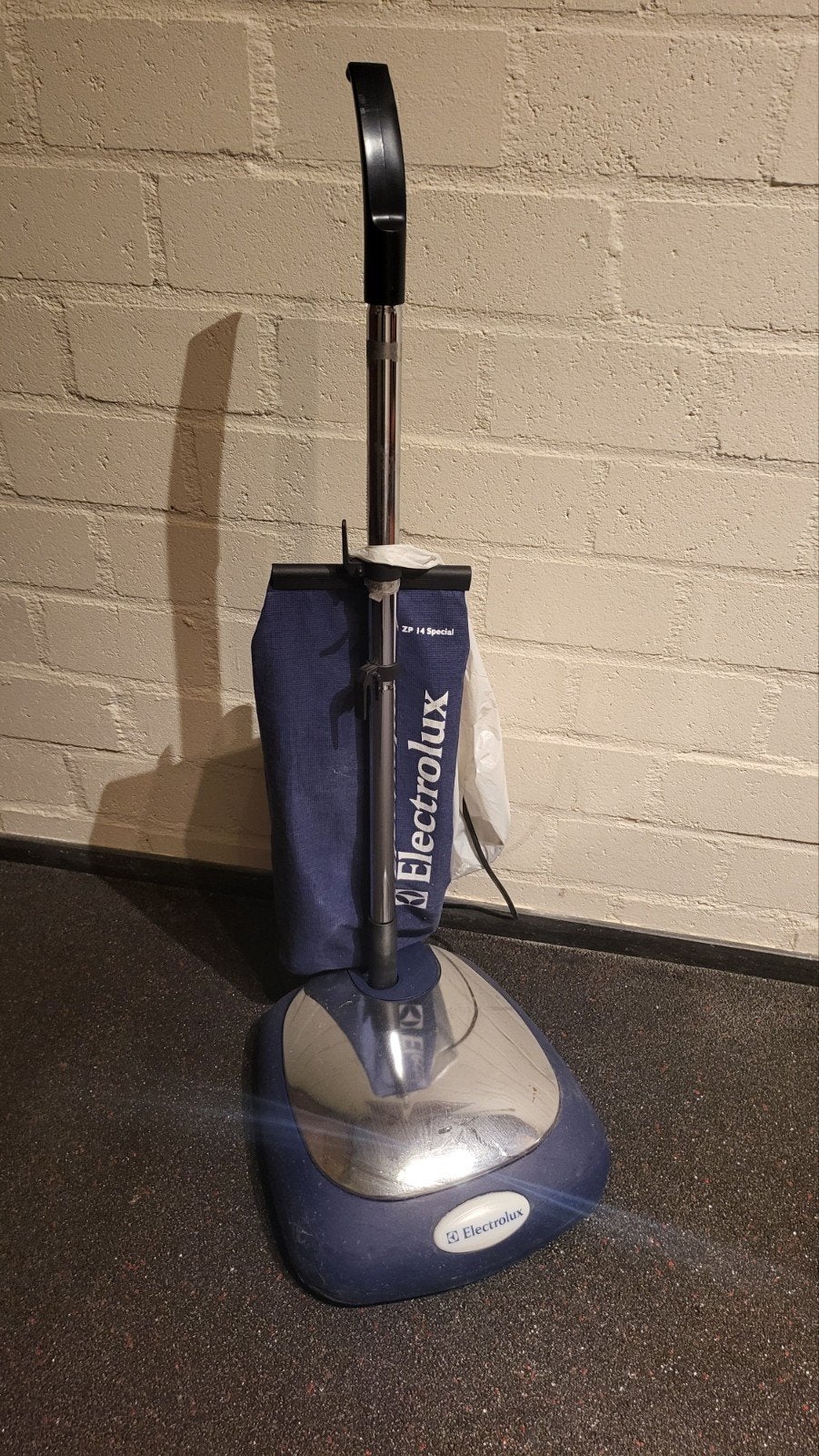 Electrolux ZP 14 Special Vloerpoetsmachine met extra borstel, Ophalen, Gebruikt, Geschikt voor harde vloeren, Vloerreiniger