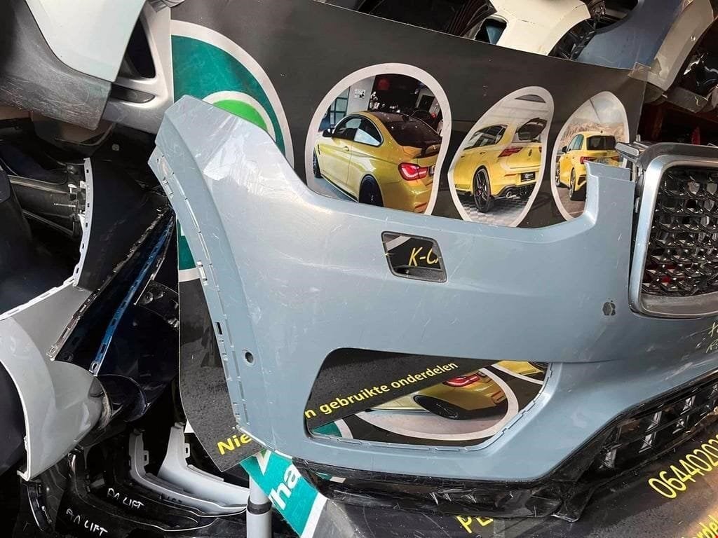 Bumper VOLVO XC90 R-DESIGN PDC KLS FACELIFT VOORBUMPER, Auto-onderdelen, Carrosserie en Plaatwerk, Gebruikt, Gunnar Engellaus vag 8
405 31  Gothenburg, SE
