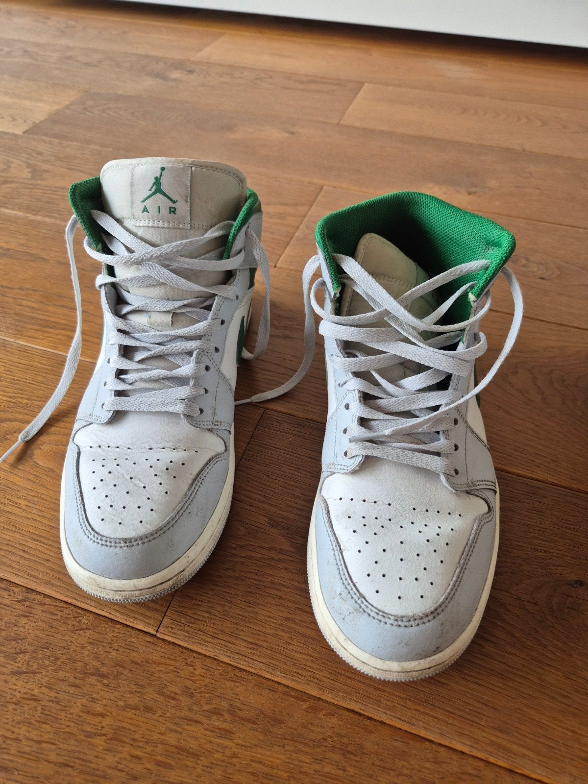 Nike Air Jordan 1 Mid sneakers - Maat 44, Ophalen, Overige kleuren, Sneakers of Gympen, Gedragen