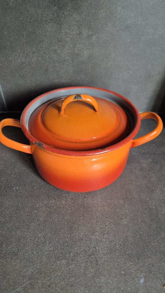 Brocante oranje emaille pan, keukenpan. 22 cm. S48, Ophalen of Verzenden