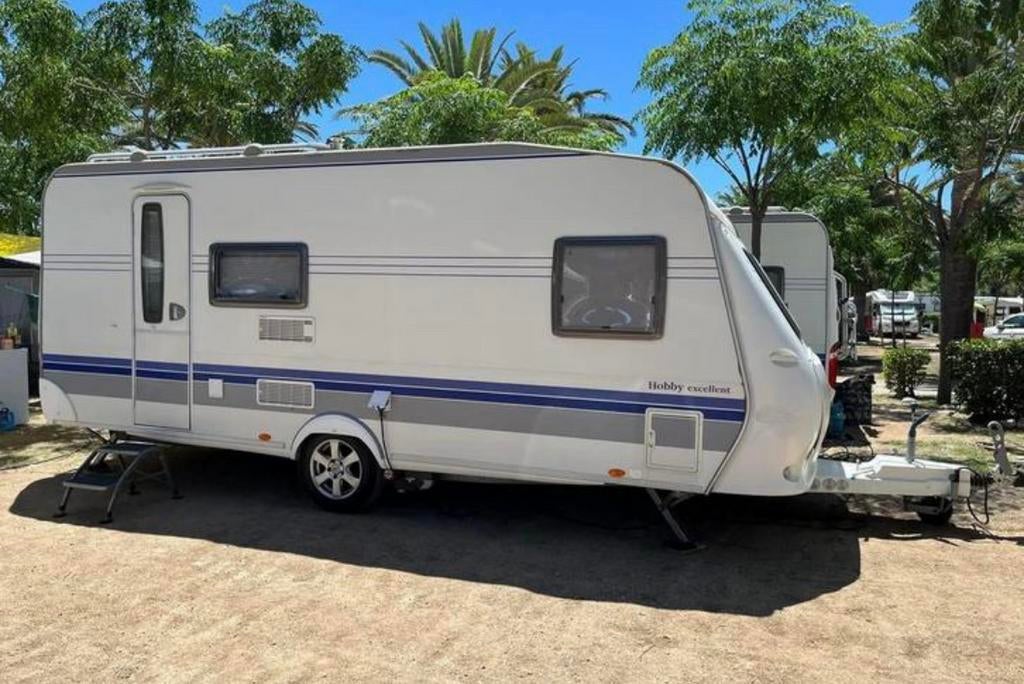 Hobby 500 Excellent kmfe met Mover & Bankairco, Standaardzit, Hobby, Particulier, 6 tot 7 meter