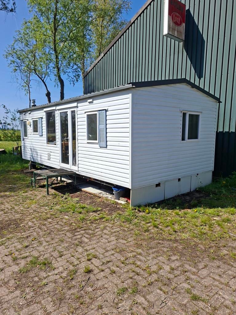 Nette Stacaravan 2 slaapkamers