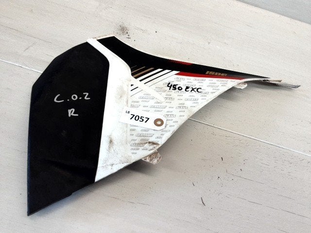 450 EXC 2012 - 2013 KTM Cover Cover onder zadel D1-50565, Motoren