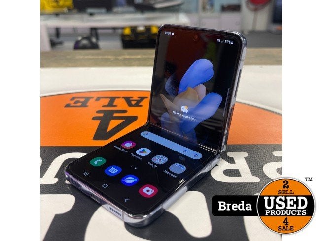 Samsung Galaxy Z Flip 4 128GB - Topstaat (ZGAN), Telecommunicatie, Samsung, Zo goed als nieuw, Support@Samsung.com, 129, Samsung-ro, Yeongtong-gu
Suwon-si, Gyeonggi-do 16677
South Korea